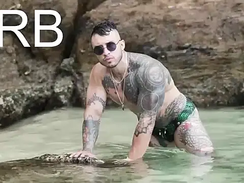 Dave_Max93: απευθείας συνομιλία ΧΧΧ