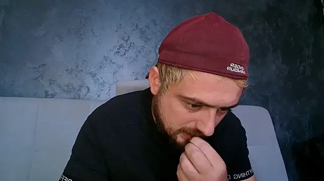 CLOUDYMarkWayne Live XXX Chat