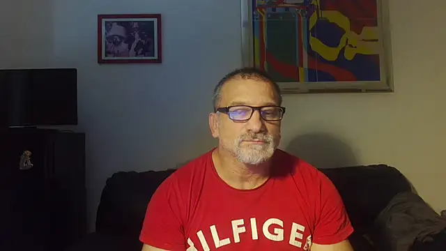 Chat +18 de Mauro7788 ao vivo