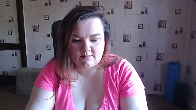 TasyaBigTTs Chat XXX live