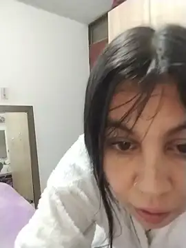 Juliet_Nasty Obrolan Langsung XXX