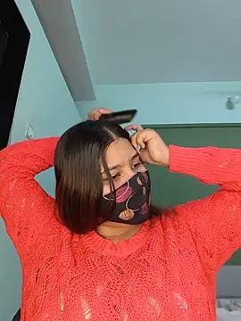 دردشة YOUR_GF_ الجن سية المباشرة