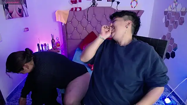 XXX chat uživo modela nat_evans8