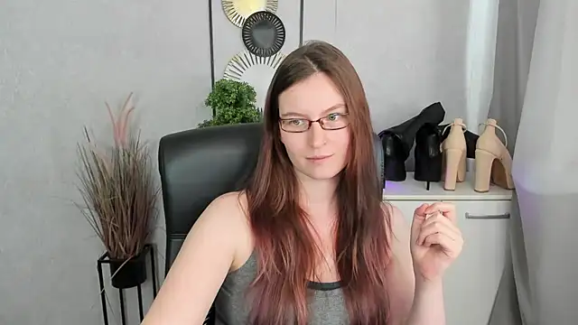 Chat +18 de emmaxDelight ao vivo