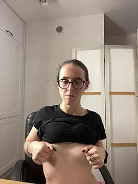 Chat XXX ao vivo de MartiniiSelenna