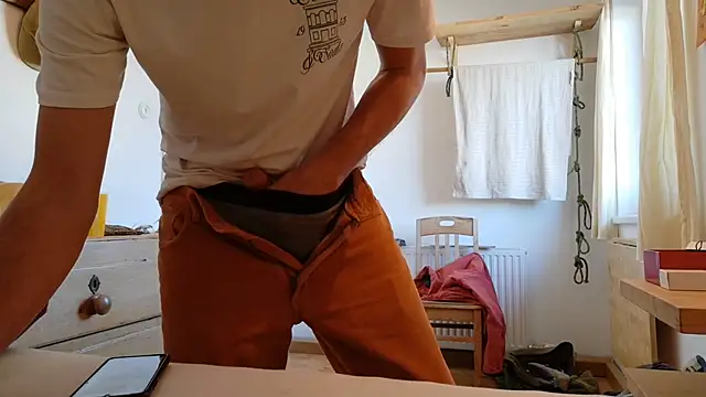 cubesround Live XXX Chat