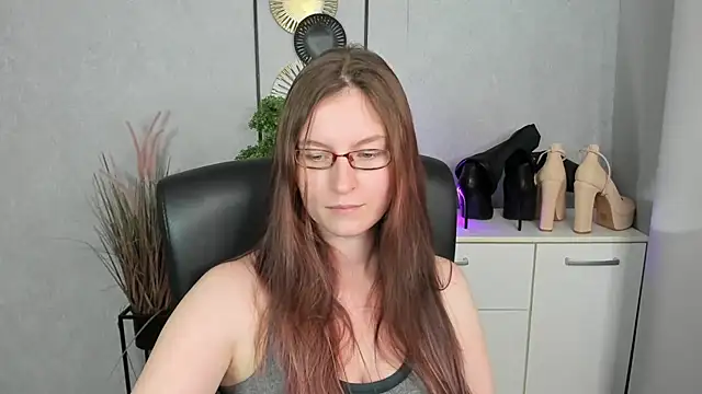 Chat XXX en directo de emmaxDelight