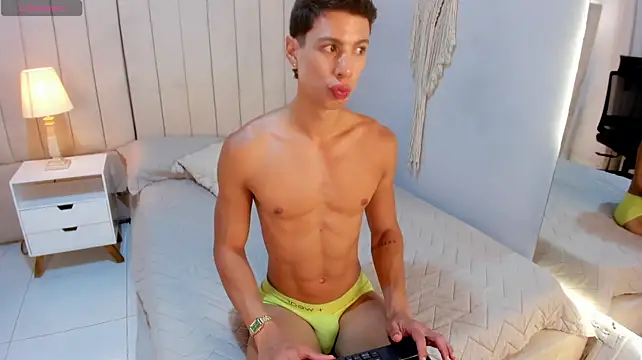 XXX chat uživo modela JustPhantom
