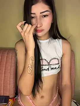 Živý XXX chat Aylin-fire