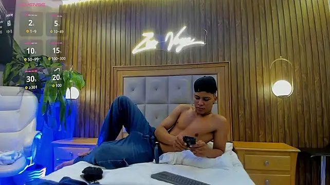 Show de Colby_driscoll na webcam