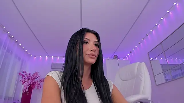 missdiamond_ Adlı Modelin Canlı XXX Sohbeti
