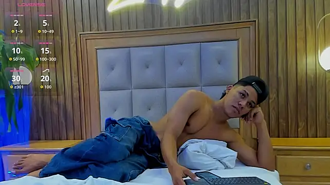 Chatroom XXX en direct de Colby_driscoll