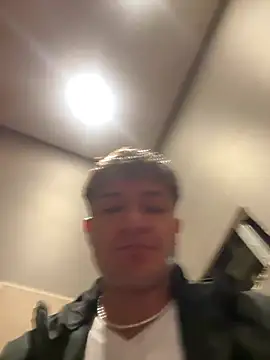 Chat XXX en directo de Hassbyd