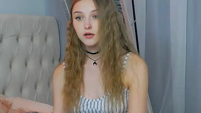 AmeliaDee Chat XXX live