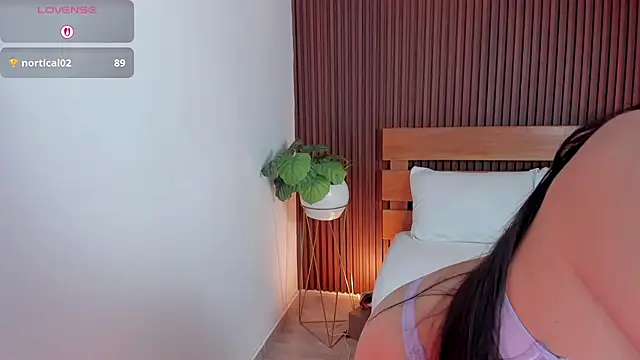 دردشة kaitt_ الجنسية المباشرة