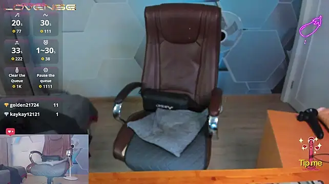 SteveTiger – Naživo XXX chat