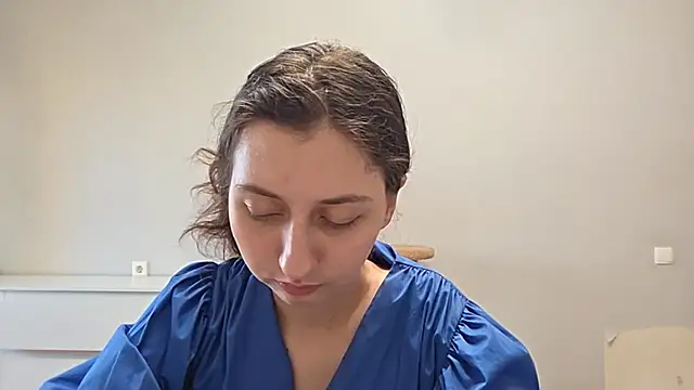 ChrystalAlma Live XXX-Chat