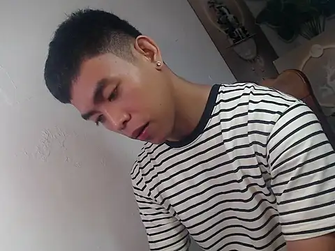 bretman1922 即時 XXX 聊天