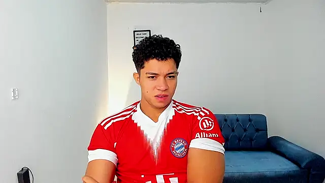 Chat XXX ao vivo de zayn_v1p