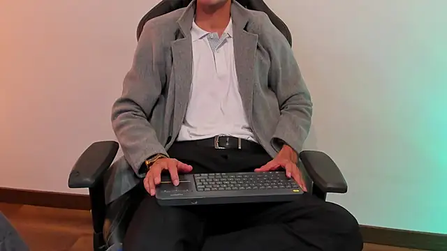 Phillip_Jr Webcamshow