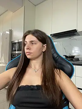 CurlyLara – Live XXX-chat