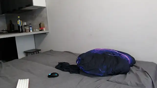 Student_Oliver – Naživo XXX chat