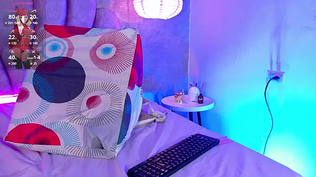 Bella-Sandersn Live XXX chat