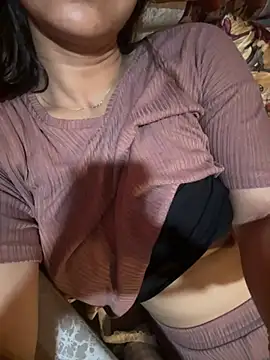 Chatroom XXX en direct de Hidden_Flame_Laiba