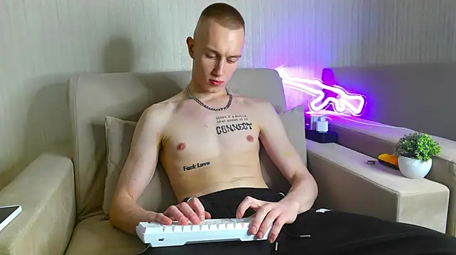 Онлайн чат XXX begjaer
