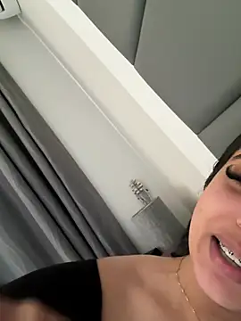 LilMisIndianx's Live XXX Chat