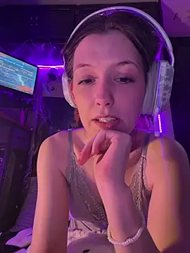 Lilactease's Live XXX Chat