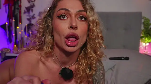 curlynatashaan Live XXX chat