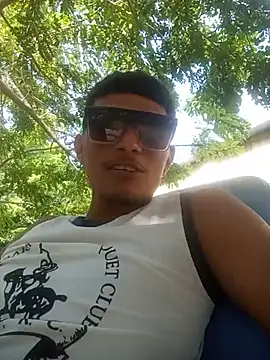 Živý XXX chat muruganlatino