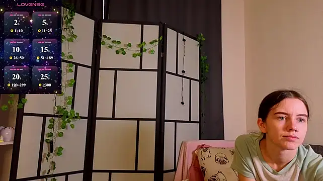 MyrtaMcclaneyn Live XXX chat