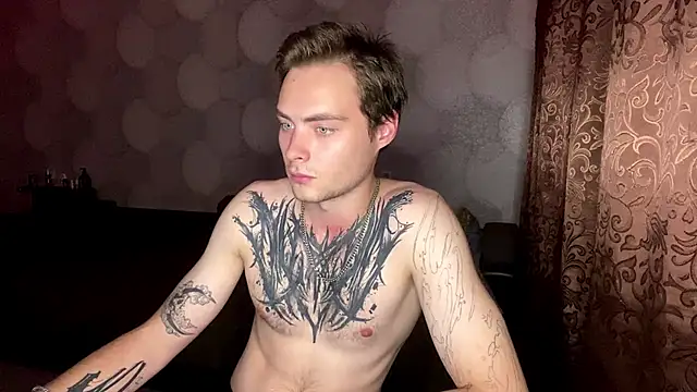 ErnestTarlet 라이브 XXX 채팅