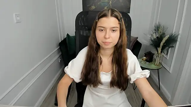 AnnaRelerti Chat XXX in diretta
