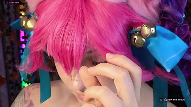 Mee-Meow Chat XXX live