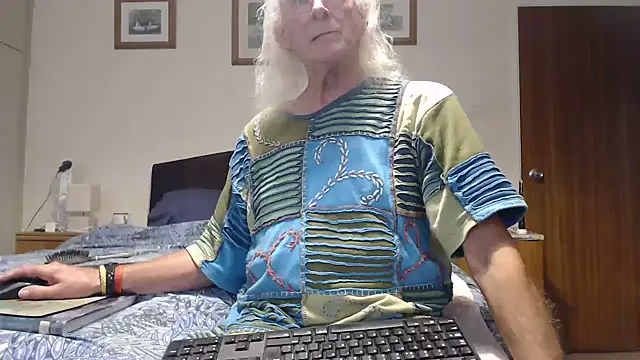 Chatroom XXX en direct de WaverlyKernow