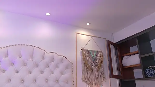 AriaStonne 라이브 XXX 채팅