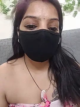 Hot_pooja2 Chat XXX in diretta