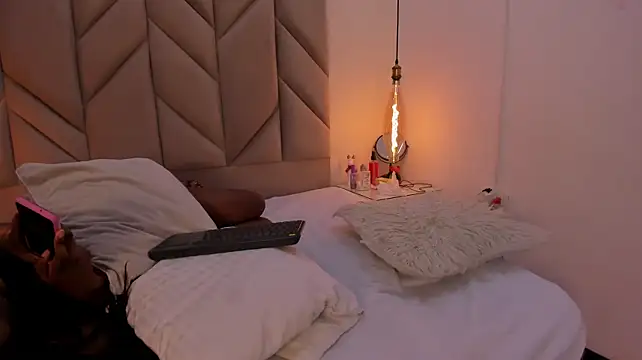 AxelandVioleta Adlı Modelin Canlı XXX Sohbeti