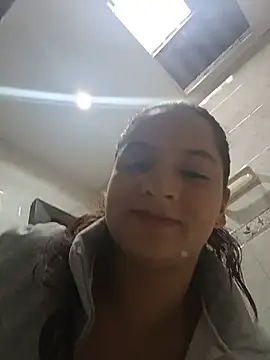JackAndRosse_'s Live XXX Chat