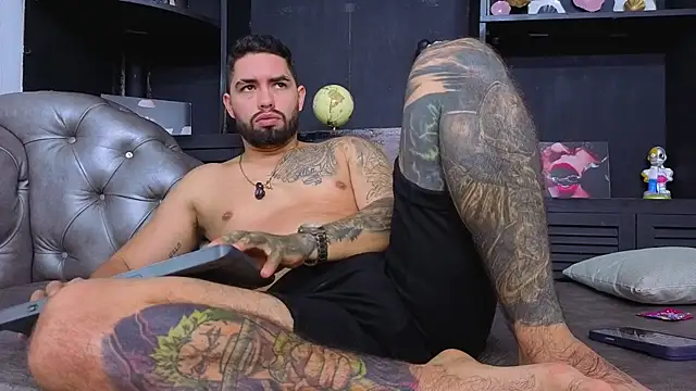 Chatroom XXX en direct de matteosantos