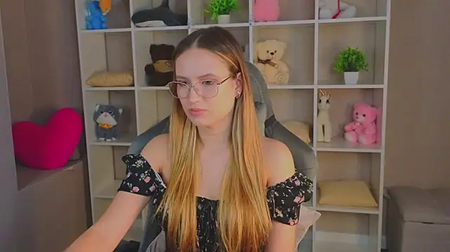 XXX chat uživo modela Miaa_Hill