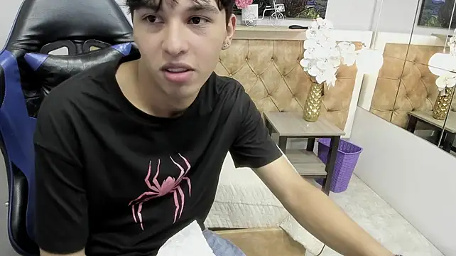 StiwenTwink – Live XXX-chat