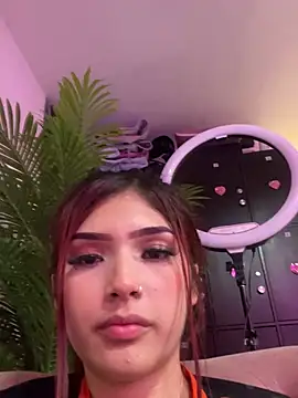 danielahall Chat XXX in diretta