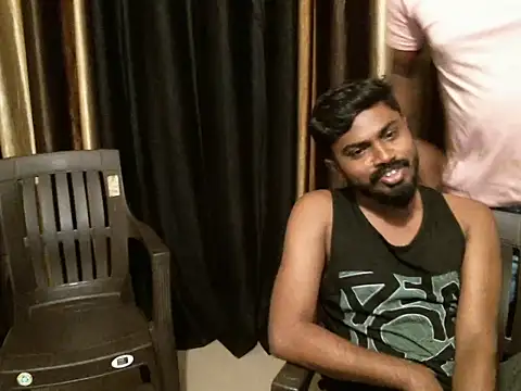 indian2's Live XXX Chat
