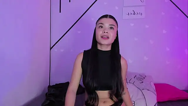 Chat +18 de Amy_Andersonn ao vivo