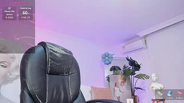 Chat XXX en directo de JANYLOVE__