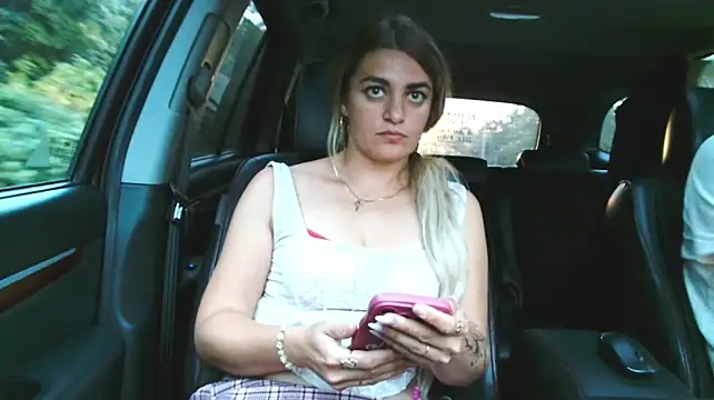Sweetcoople28 XXX чат на живо